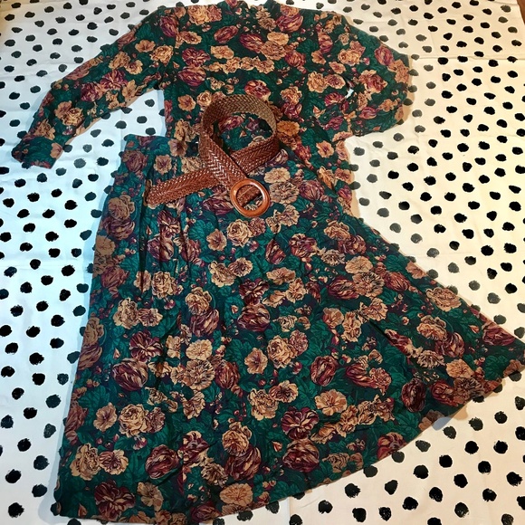VINTANGE Floral 80's 2pc Skirt & Blouse Set/ Dress - Picture 1 of 8
